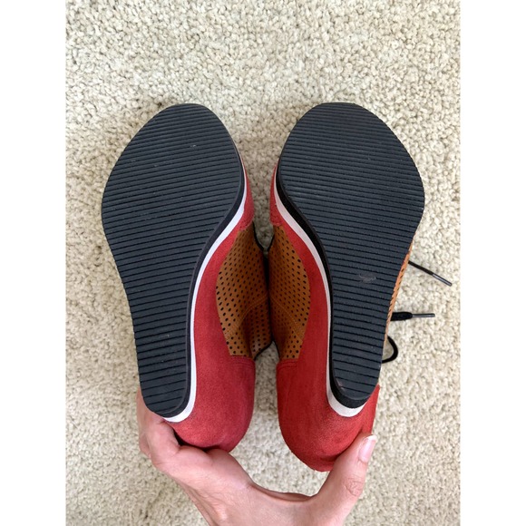 Luxury Rebel Wedges - Picture 7 of 7